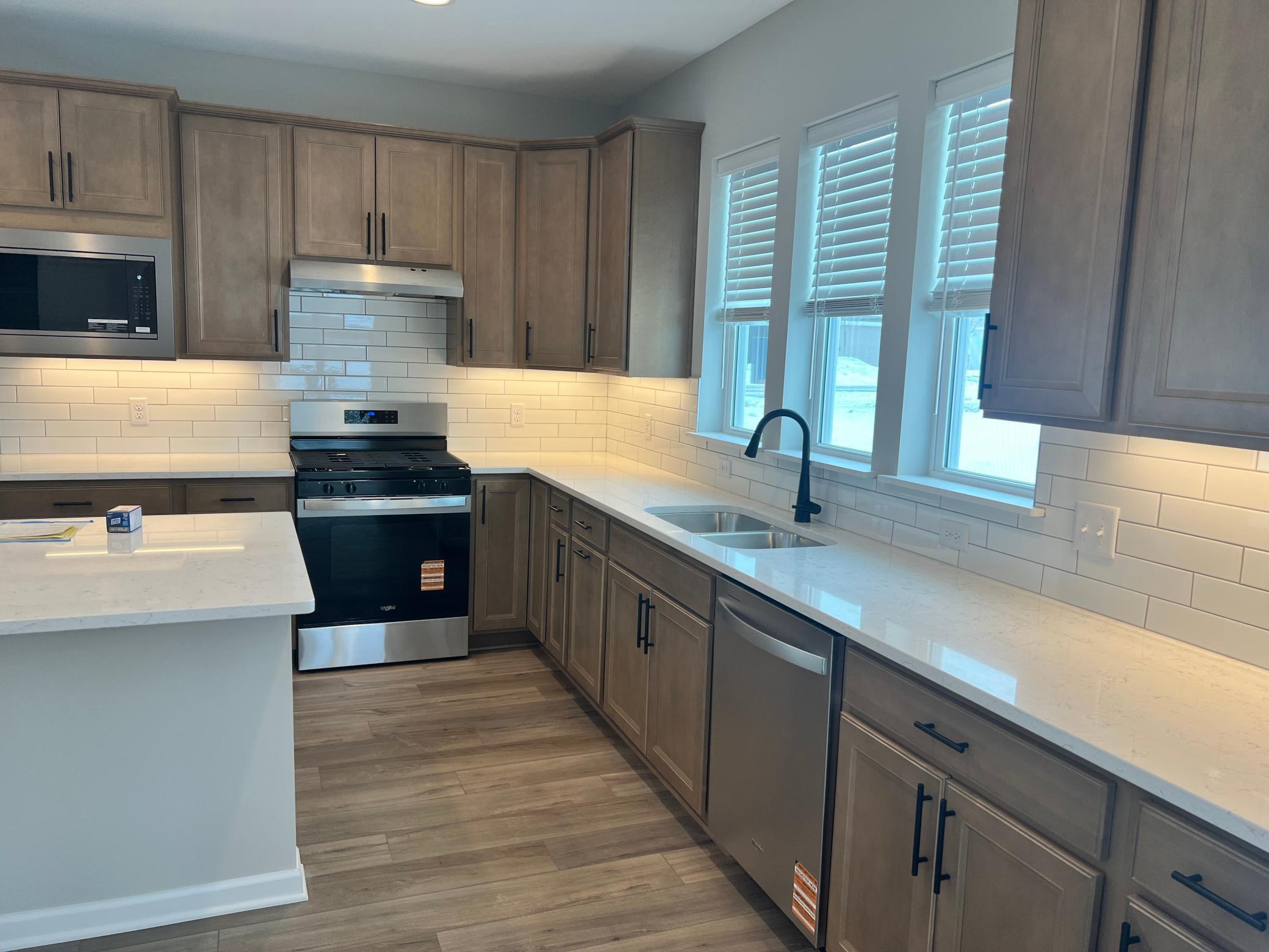 19239 101st Place Corcoran, MN 55374 - Photo 8 of 30