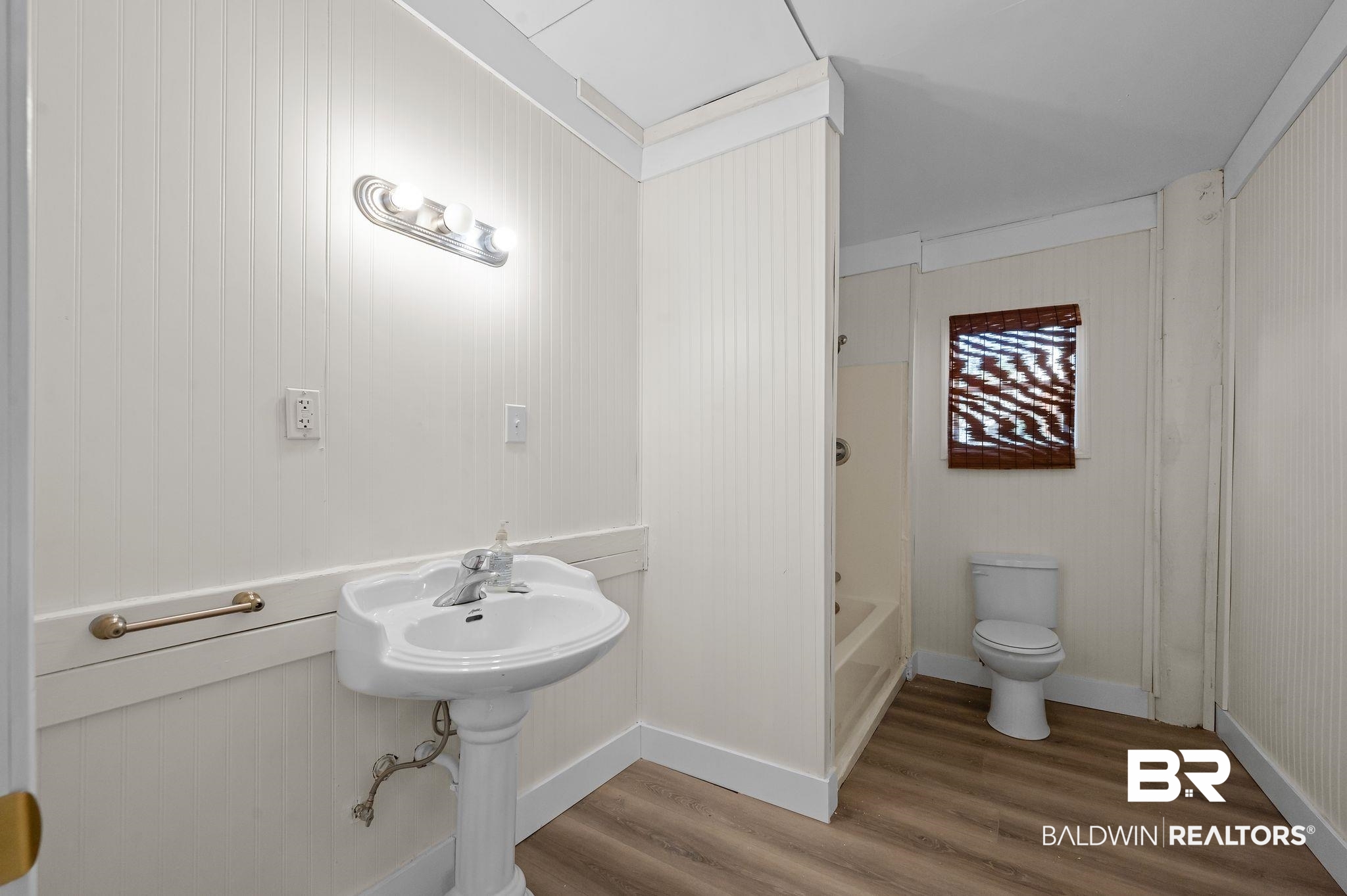16288 Ferry Road Fairhope, AL 36532 - Photo 51 of 55 Bathroom
