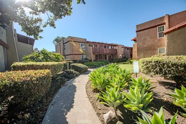 $365,000 | 1030 West MacArthur Boulevard, Unit 23, Santa Ana, CA 92707