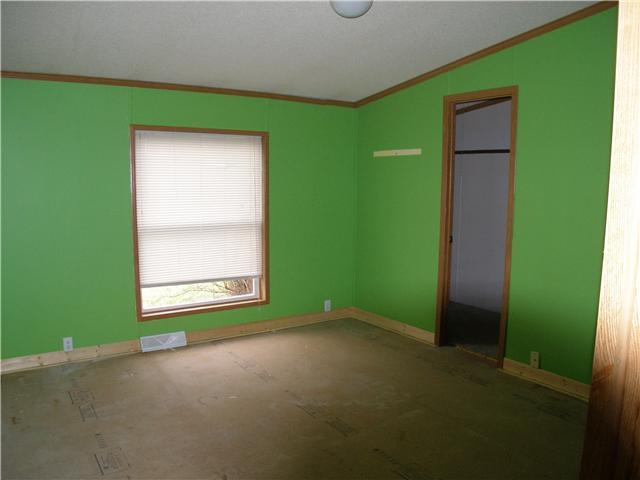 56 Inman Drive Ingalls, IN 46048 - Photo 9 of 10 Gallery Image 9