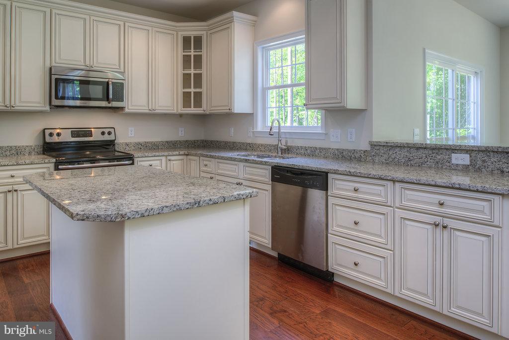 3525 Breaknock Road Bumpass, VA 23024 - Photo 7 of 26 Kitchen