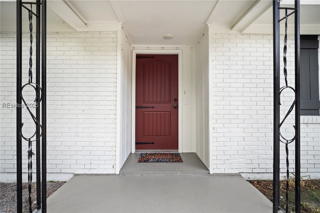 612 Old House Road Ridgeland, SC 29936 - Photo 3 of 38