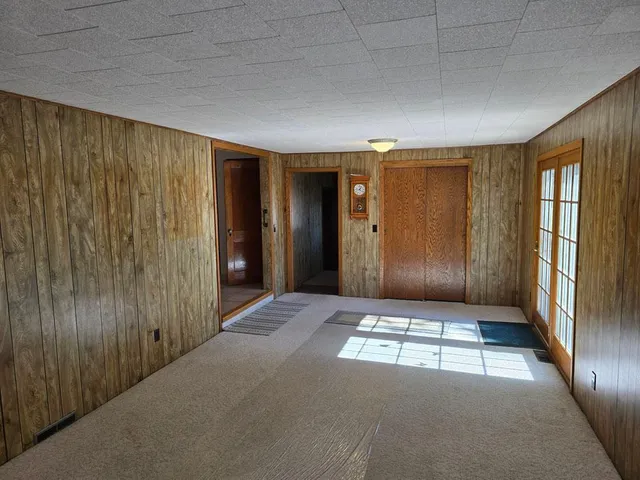 $339,900 | 45335 T-91, Courtland, MN 56021