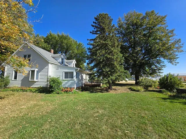 $339,900 | 45335 T-91, Courtland, MN 56021