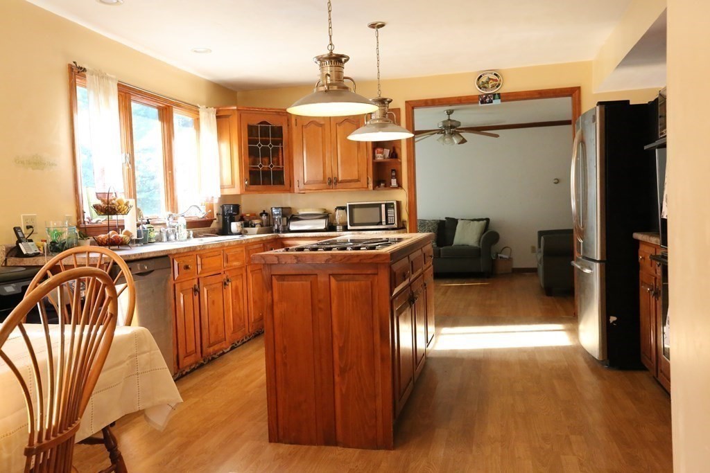 14 Gerrish Road Rochester, MA 02770 - Photo 15 of 40 a bathroom with a sink and a bathtub
