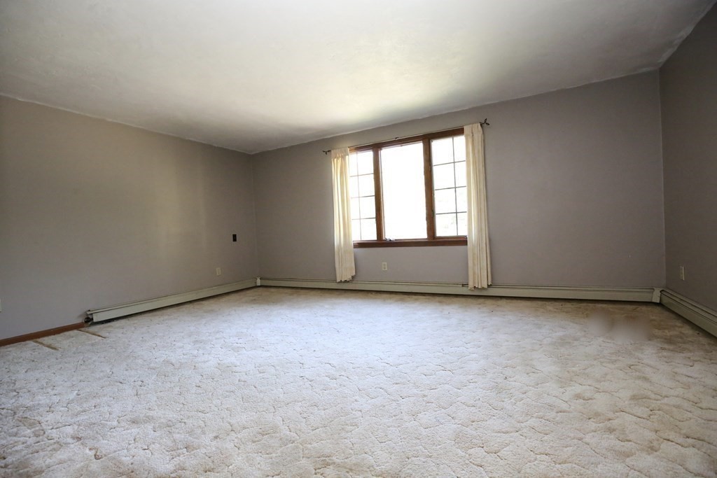 14 Gerrish Road Rochester, MA 02770 - Photo 28 of 40 an empty room with a window