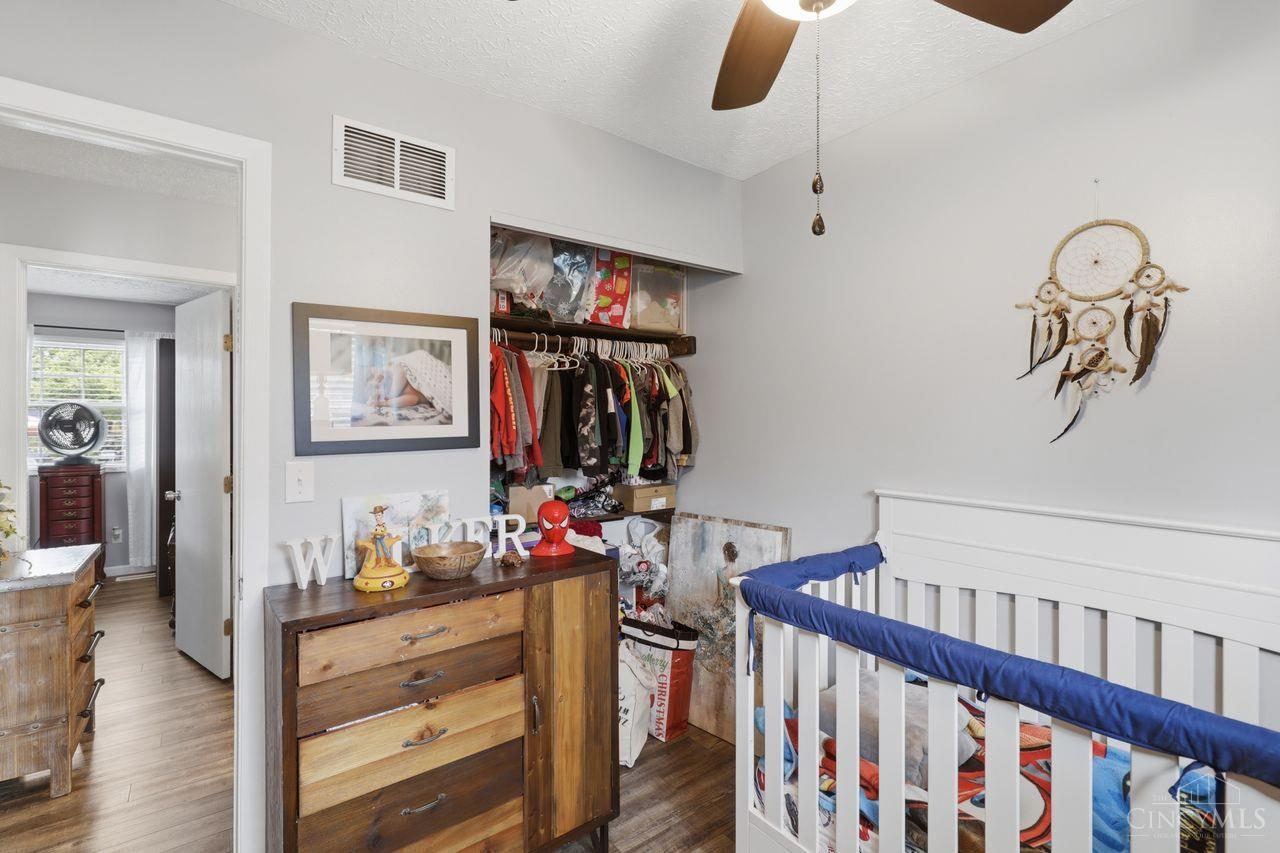 3170 Struble Road Cincinnati, OH 45251 - Photo 21 of 43