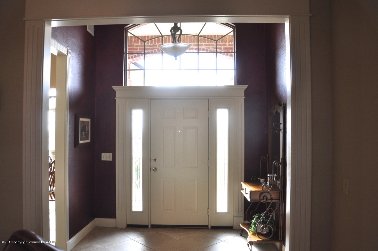 16305 Country Road Canyon, TX 79015 - Photo 14 of 34 Entry