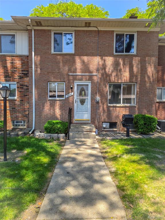 19942 Vernier Road Harper Woods, MI 48225 - Photo 18 of 18