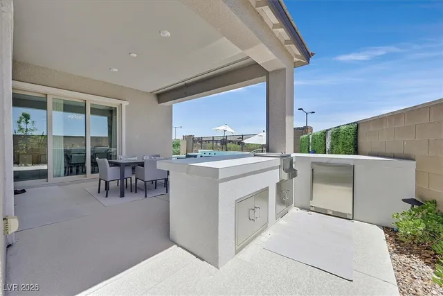 $1,299,999 | 112 Springbough Lane, Las Vegas, NV 89138