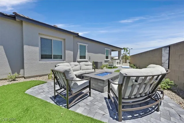 $1,299,999 | 112 Springbough Lane, Las Vegas, NV 89138