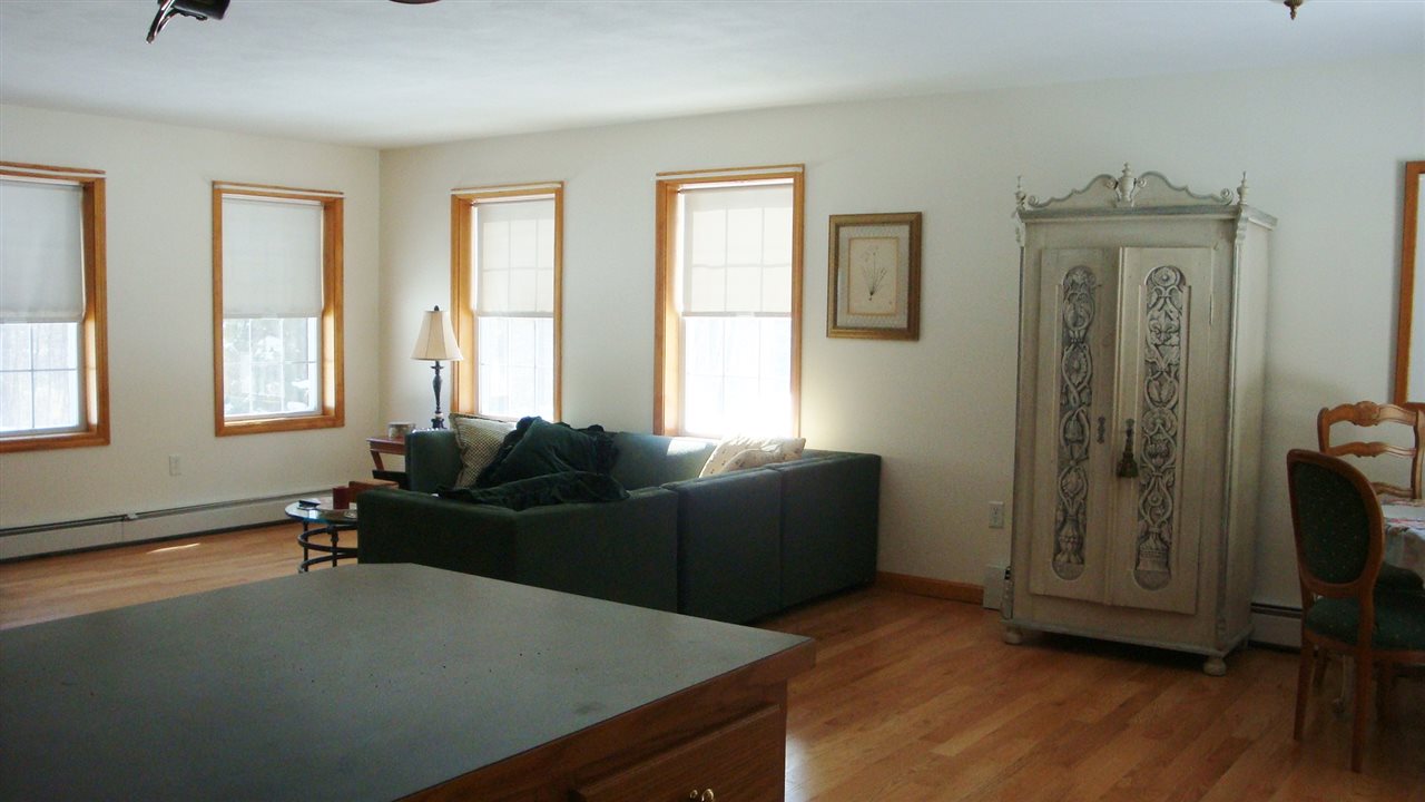 92 Green Farm Road New Ipswich, NH 03071 - Photo 4 of 15