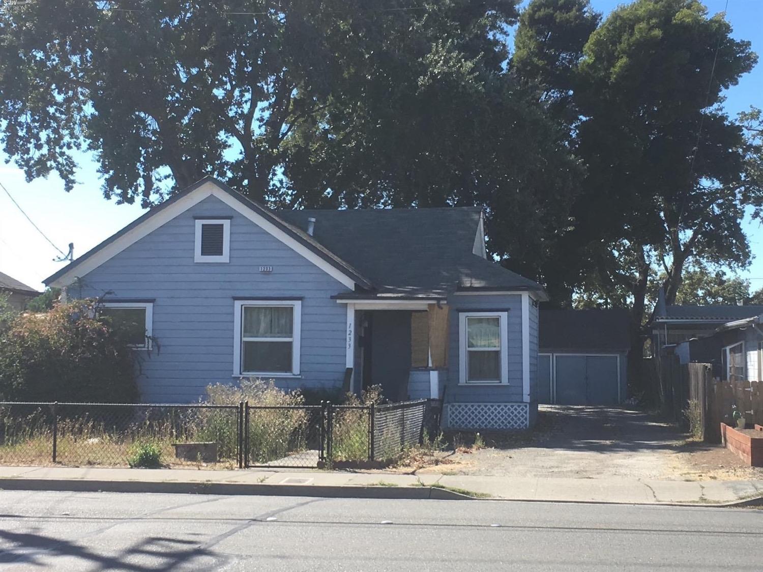 1233 Cleveland Avenue Santa Rosa, CA 95401 - Photo 1 of 1 Gallery Image 1