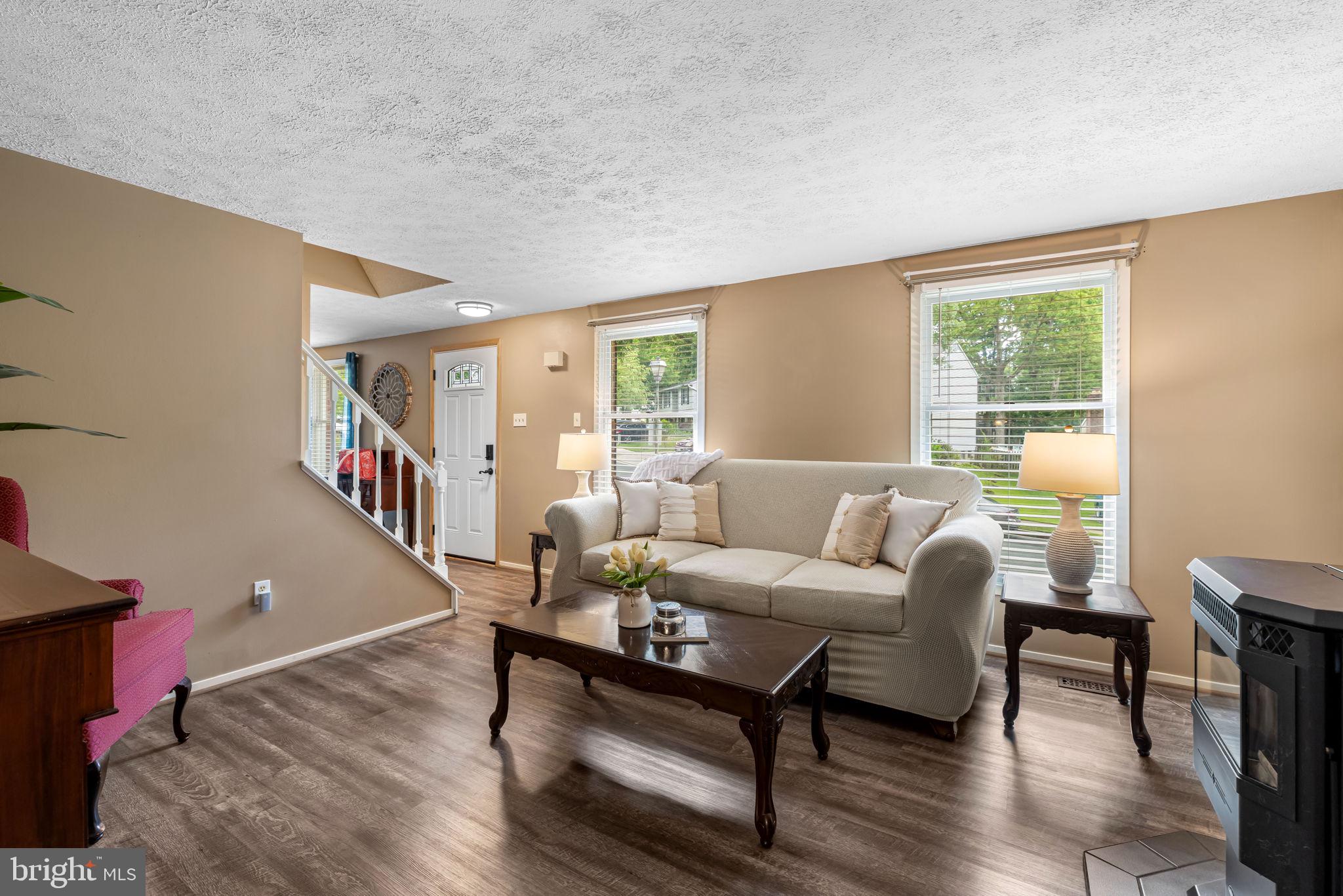 8418 Tachbrook Road Nottingham, MD 21236 - Photo 2 of 23 Bright and sunny living room