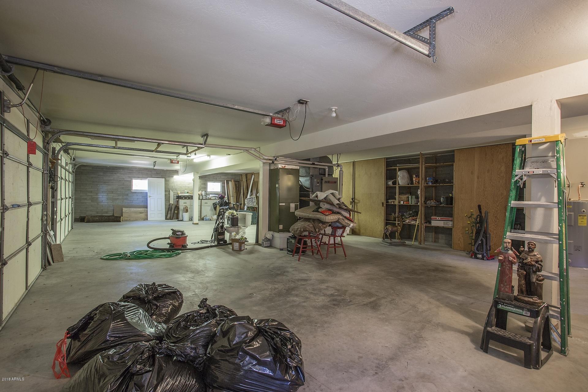 1504 North Easy Street Payson, AZ 85541 - Photo 25 of 29 Extended 4-Car Garage