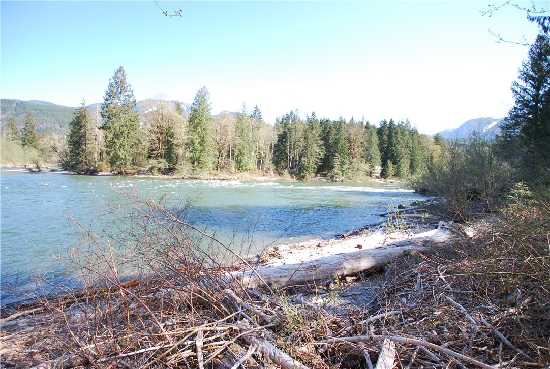 49717 Mt Index Road Gold Bar, WA 98251 - Photo 4 of 15 Gallery Image 4