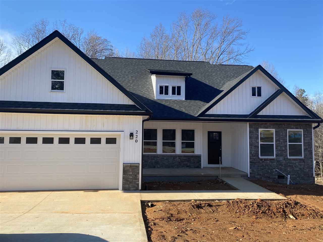 220 River Oak Circle Inman, SC 29349 - Photo 1 of 11 Gallery Image 1