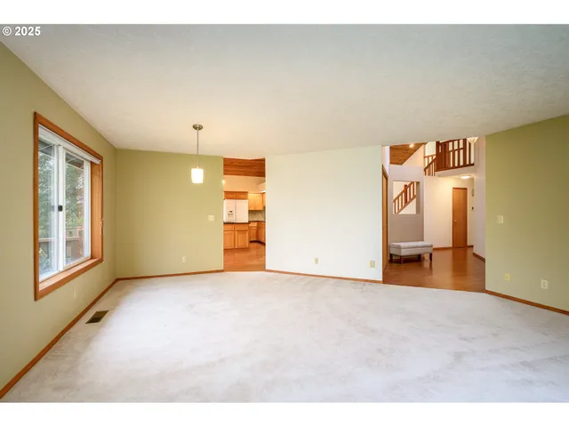 $936,500 | 14355 Northwest Pheasant Hill Lane, McMinnville, OR 97128