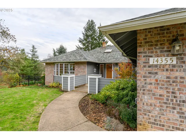 $936,500 | 14355 Northwest Pheasant Hill Lane, McMinnville, OR 97128