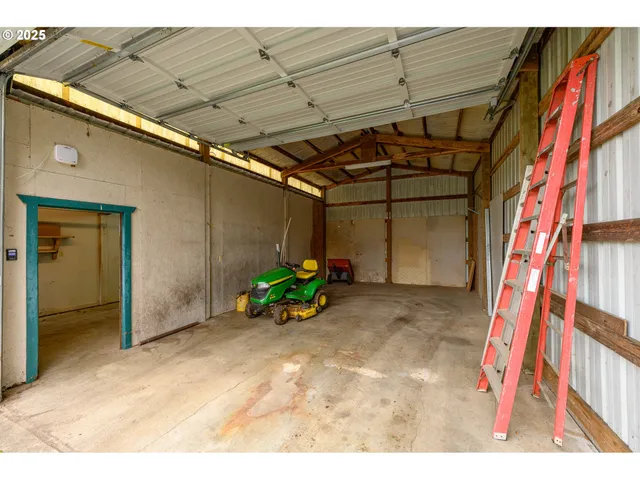 $936,500 | 14355 Northwest Pheasant Hill Lane, McMinnville, OR 97128