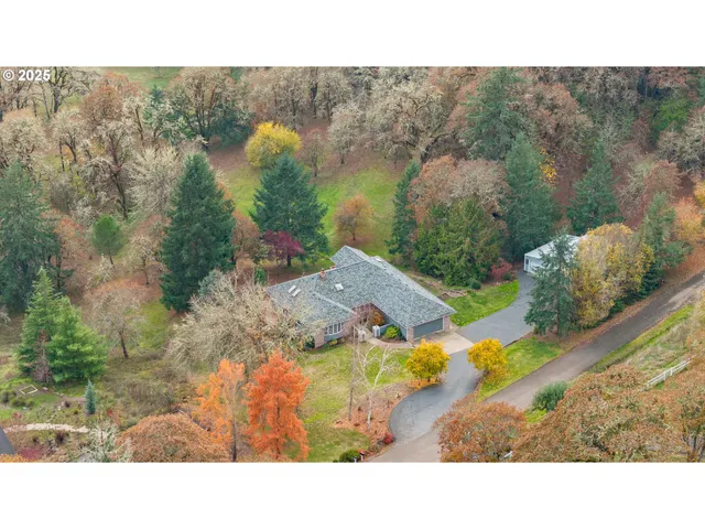 $936,500 | 14355 Northwest Pheasant Hill Lane, McMinnville, OR 97128