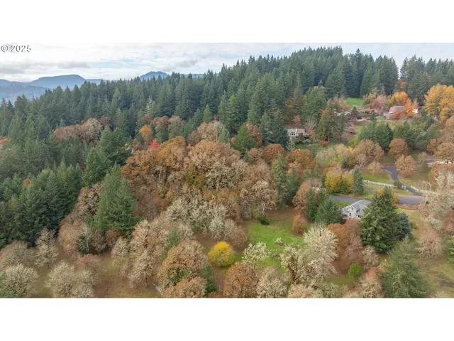 $936,500 | 14355 Northwest Pheasant Hill Lane, McMinnville, OR 97128