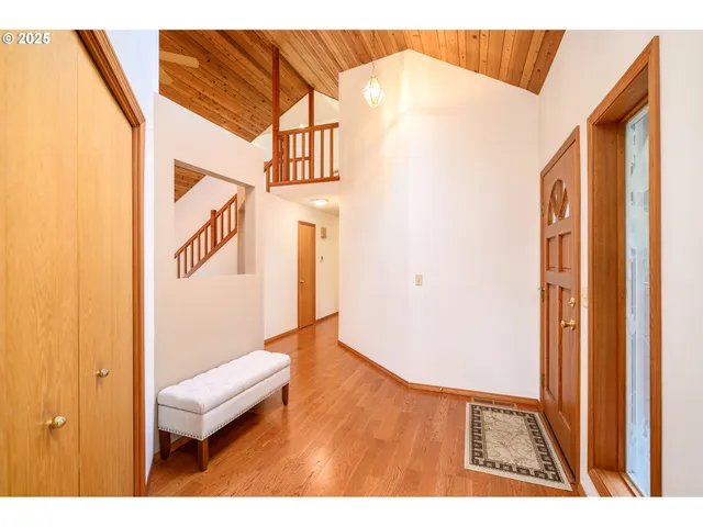 $936,500 | 14355 Northwest Pheasant Hill Lane, McMinnville, OR 97128