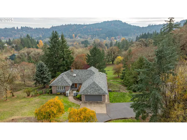 $936,500 | 14355 Northwest Pheasant Hill Lane, McMinnville, OR 97128