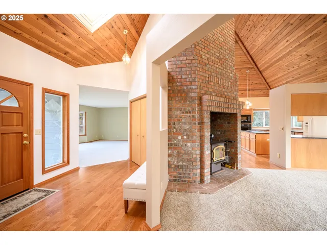 $936,500 | 14355 Northwest Pheasant Hill Lane, McMinnville, OR 97128