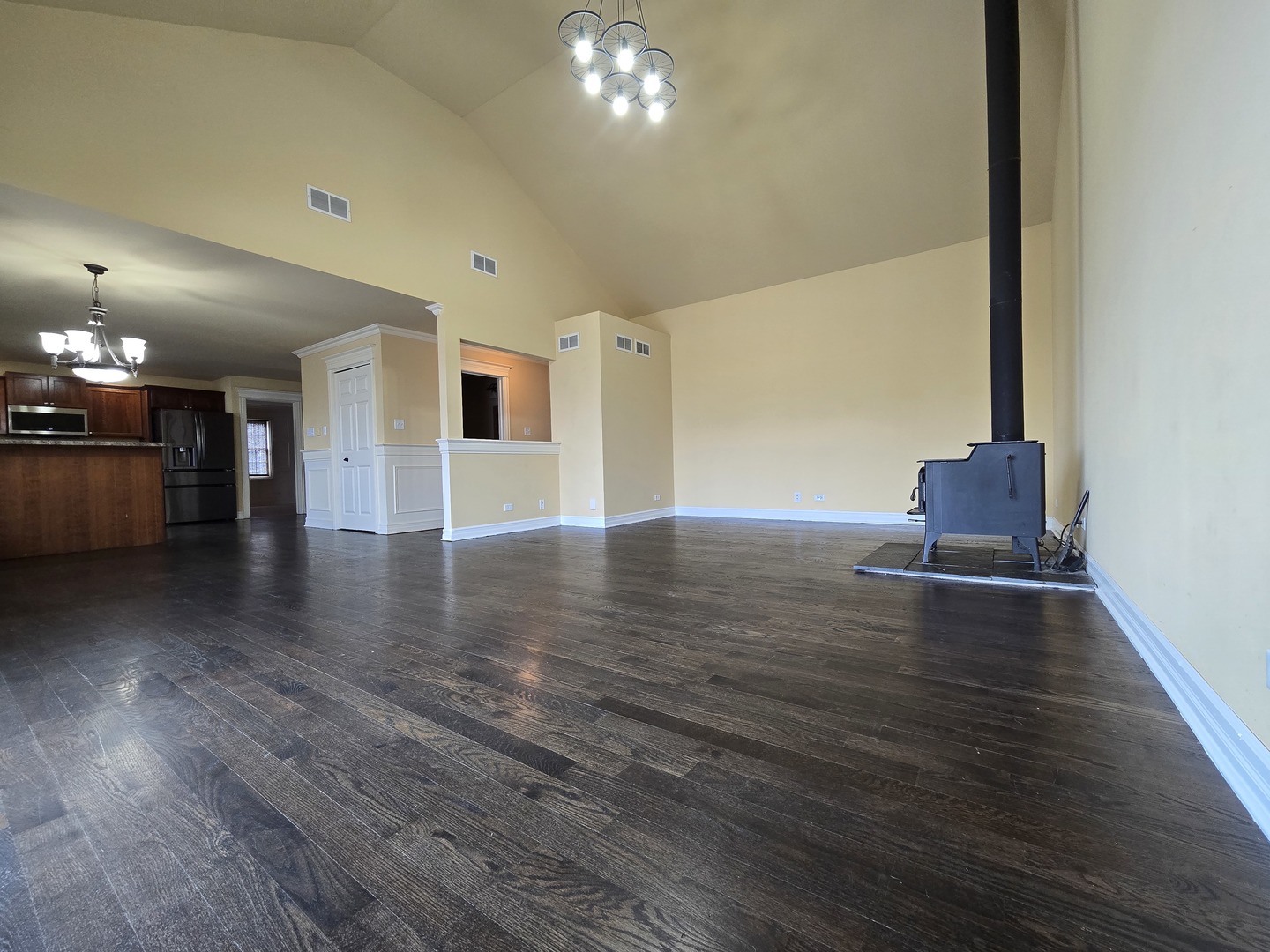 1123 Meadow Path Manteno, IL 60950 - Photo 9 of 30