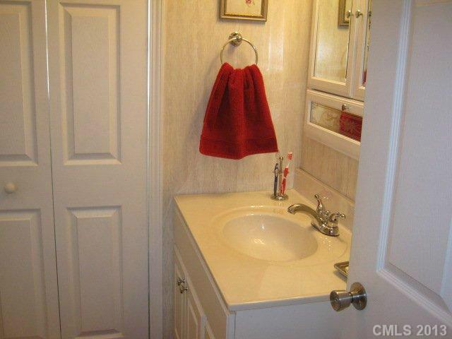 4373 Ridge Street Claremont, NC 28610 - Photo 14 of 16 Gallery Image 14