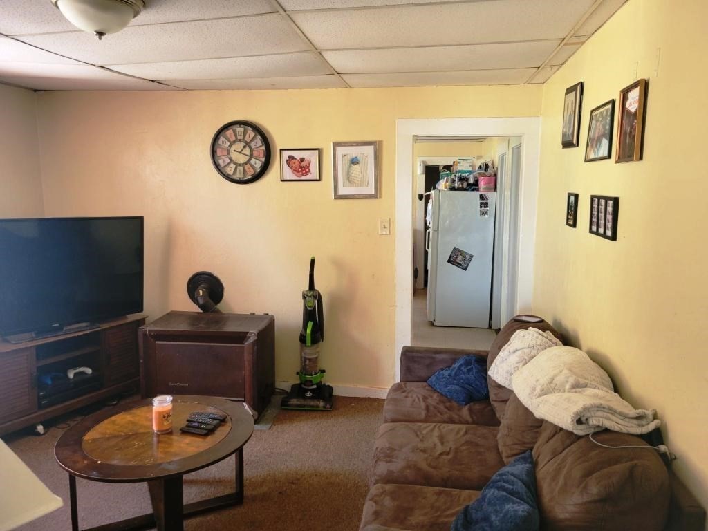 225 Vernon Street Worcester, MA 01607 - Photo 12 of 27