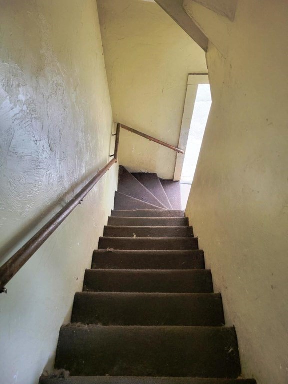 225 Vernon Street Worcester, MA 01607 - Photo 23 of 27