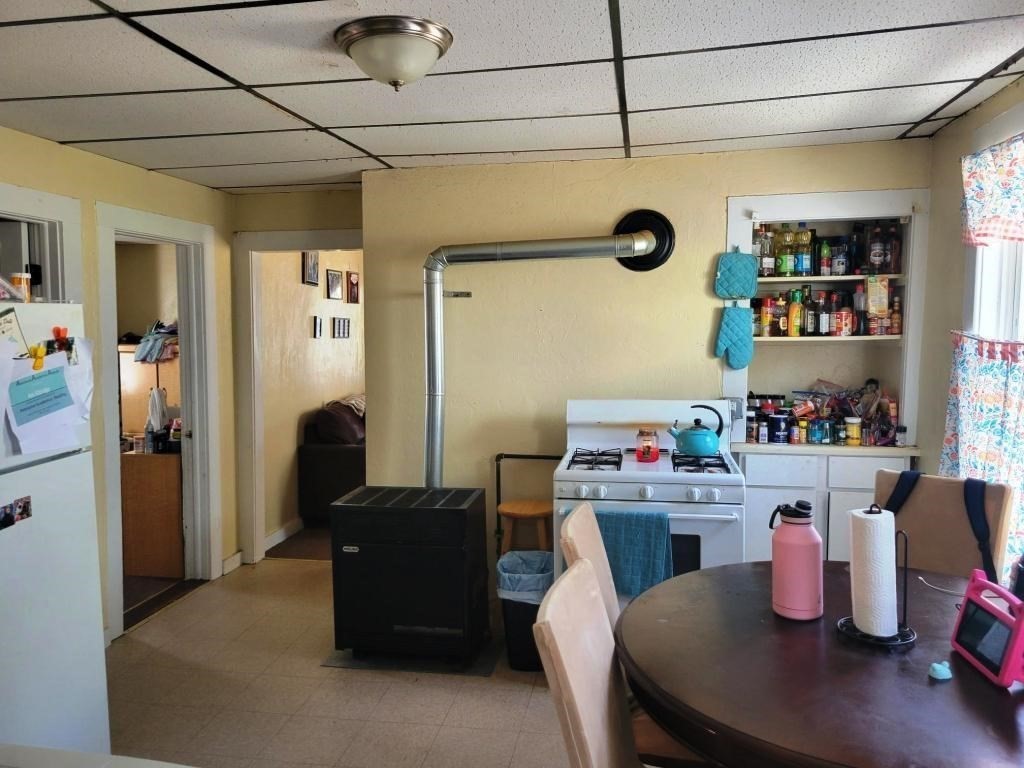 225 Vernon Street Worcester, MA 01607 - Photo 8 of 27