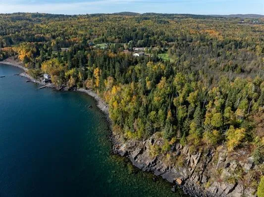 $899,000 | 61 Beaver Bay Twp Mn 55601, Silver Bay, MN 55614