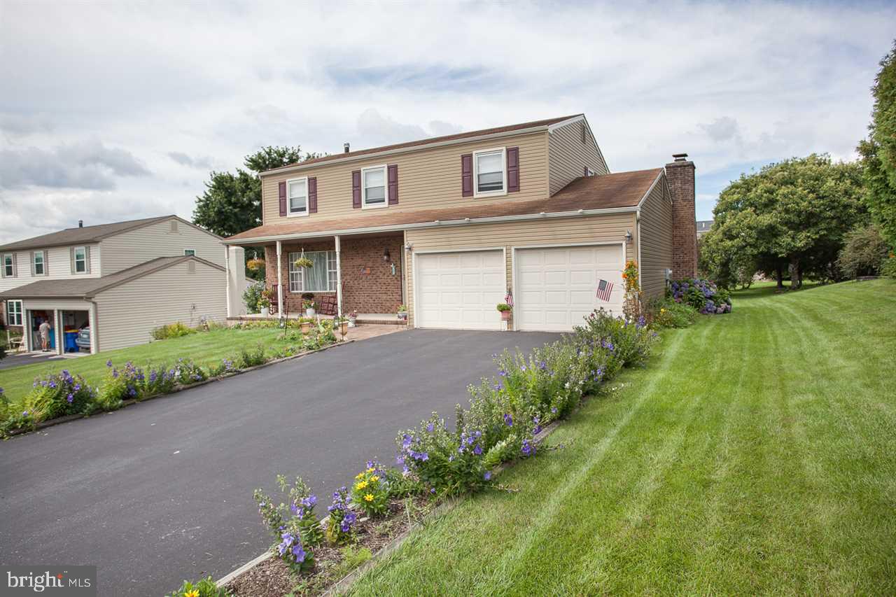 432 Springhouse Road Harrisburg, PA 17111 - Photo 2 of 25 Gallery Image 2