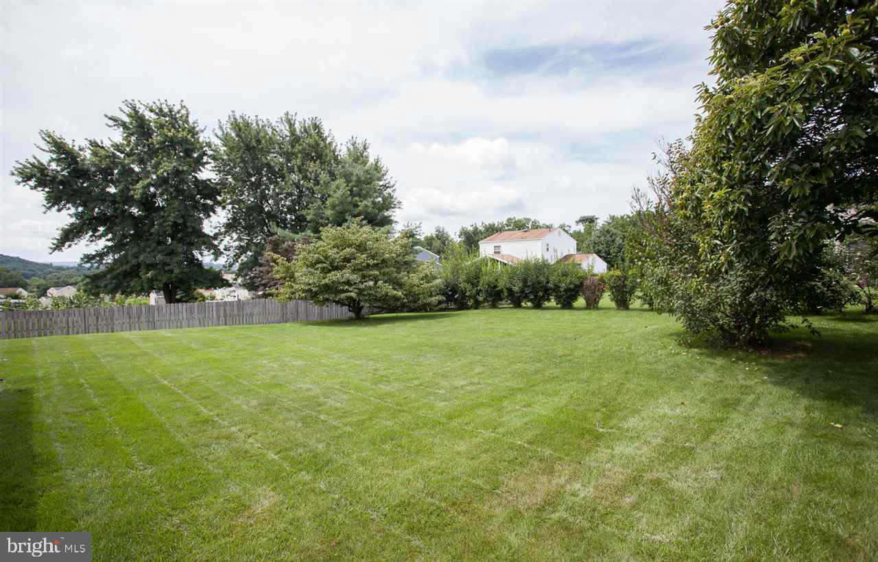 432 Springhouse Road Harrisburg, PA 17111 - Photo 24 of 25 Gallery Image 24