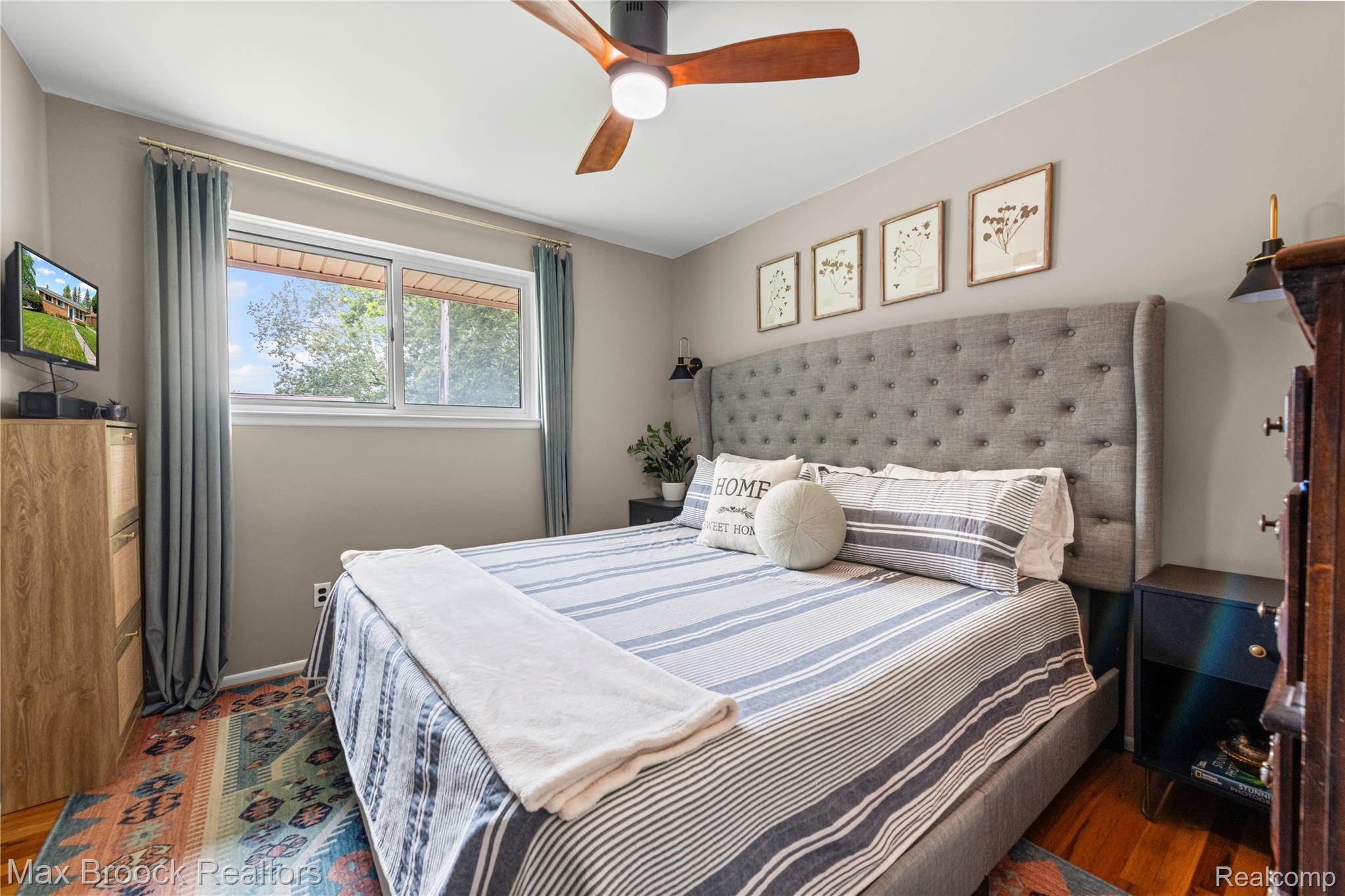437 Meadow Lane Rochester, MI 48307 - Photo 12 of 41 2969 Woodland Drive-HD Drone Photography-30.jpg