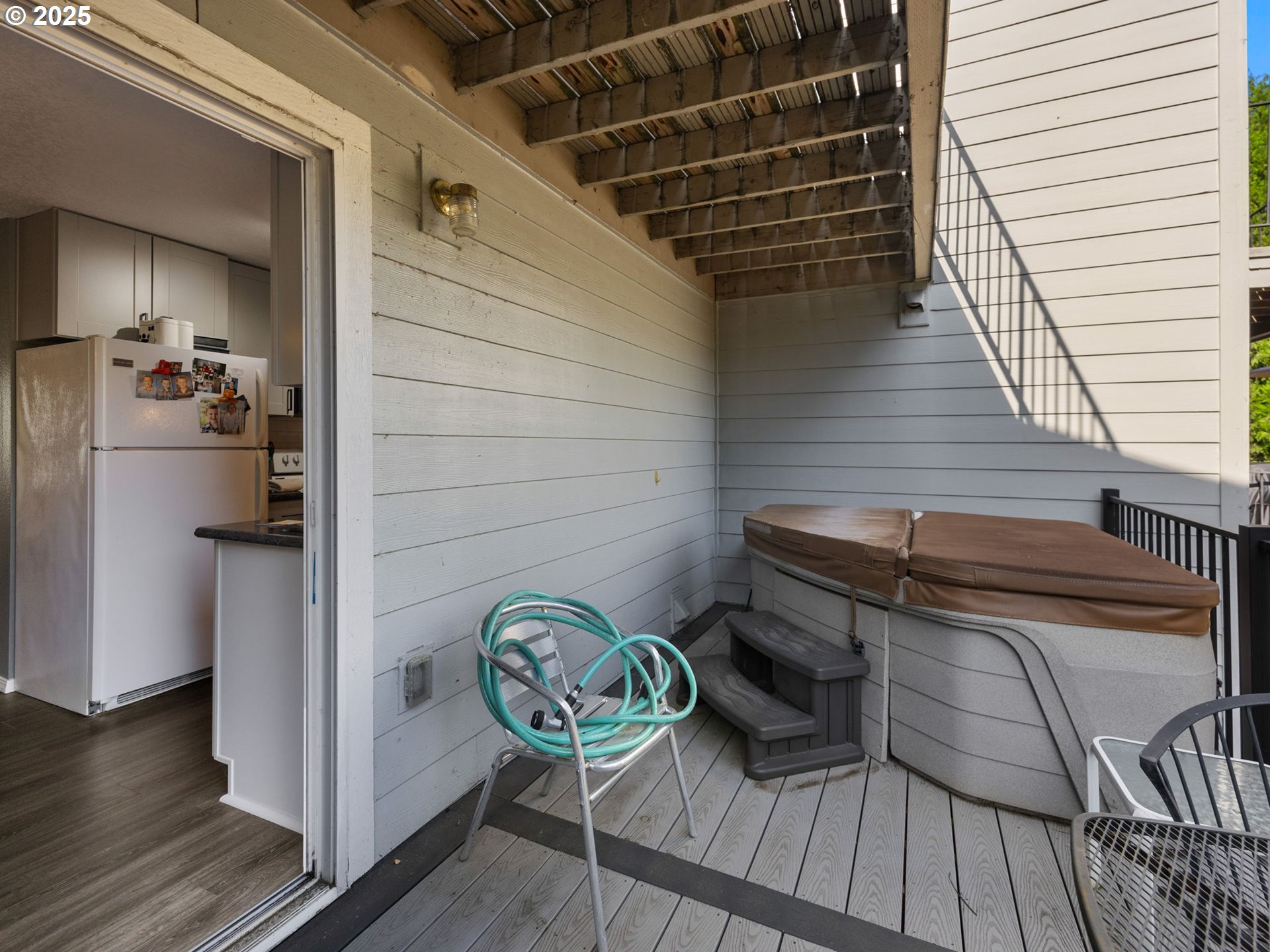 159 Southwest Florence Avenue, Unit 62 Gresham, OR 97080 - Photo 17 of 30 a view of deck and patio
