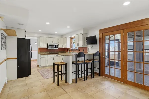 $405,000 | 5118 Frich Drive, Pittsburgh, PA 15227