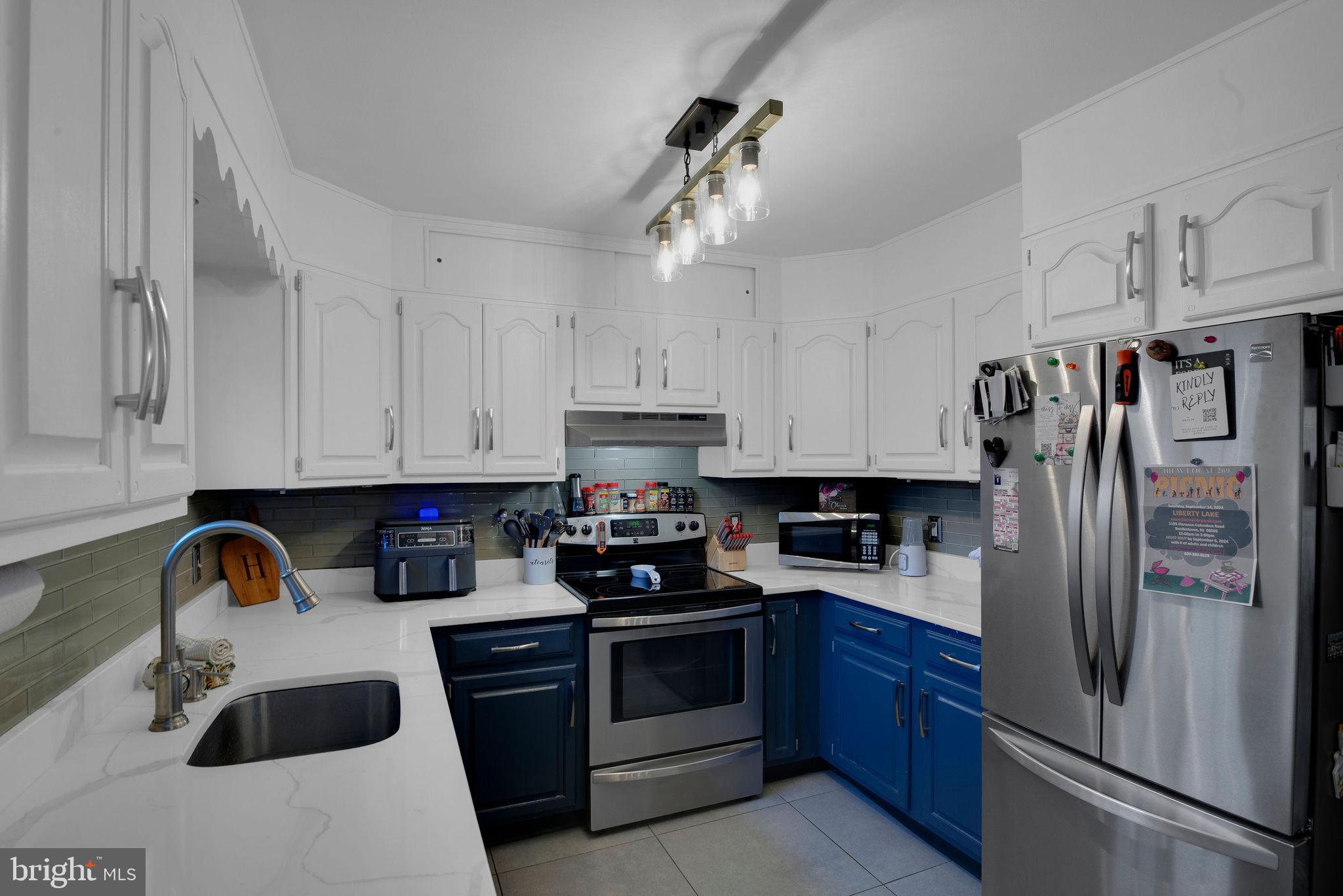 236 Cobalt Ridge Drive South Levittown, PA 19057 - Photo 11 of 21 Gallery Image 11