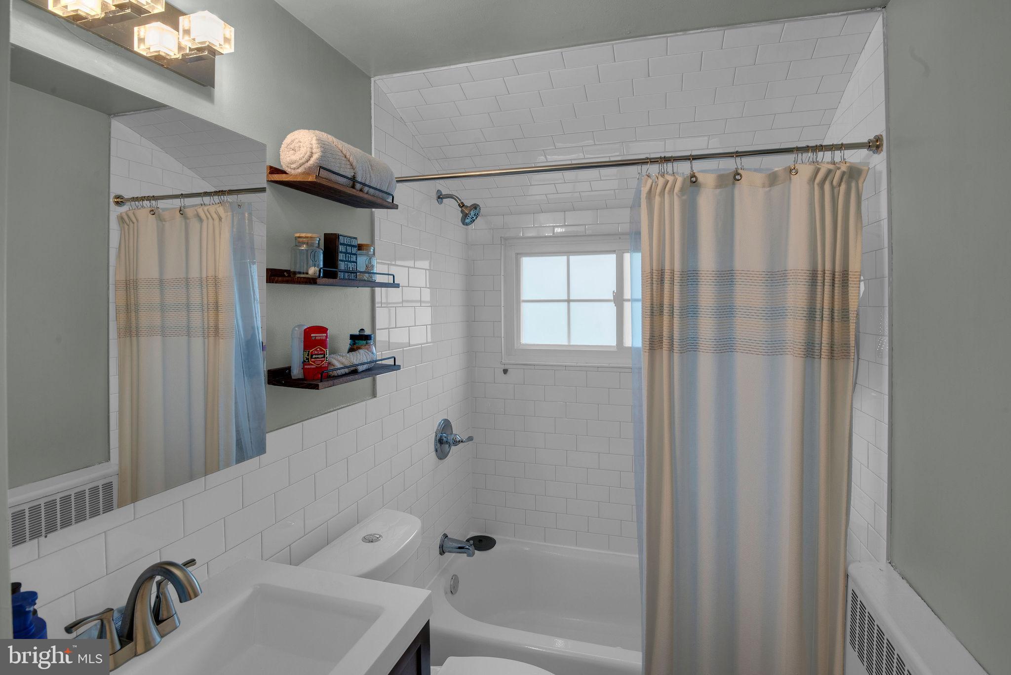 236 Cobalt Ridge Drive South Levittown, PA 19057 - Photo 16 of 21 Gallery Image 16