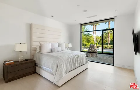 $24,000,000 | 81454 Amundsen Avenue, La Quinta, CA 92253