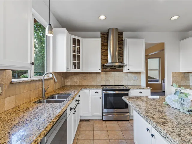 $997,500 | 10216 Kleinbrook Way, Highlands Ranch, CO 80126