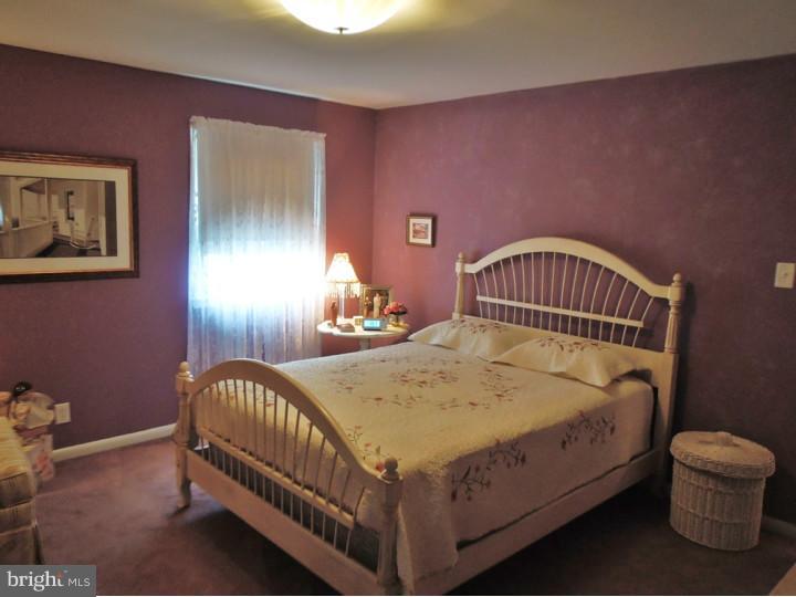 444 Arbor Road Cinnaminson, NJ 08077 - Photo 11 of 20 Bedroom - Main