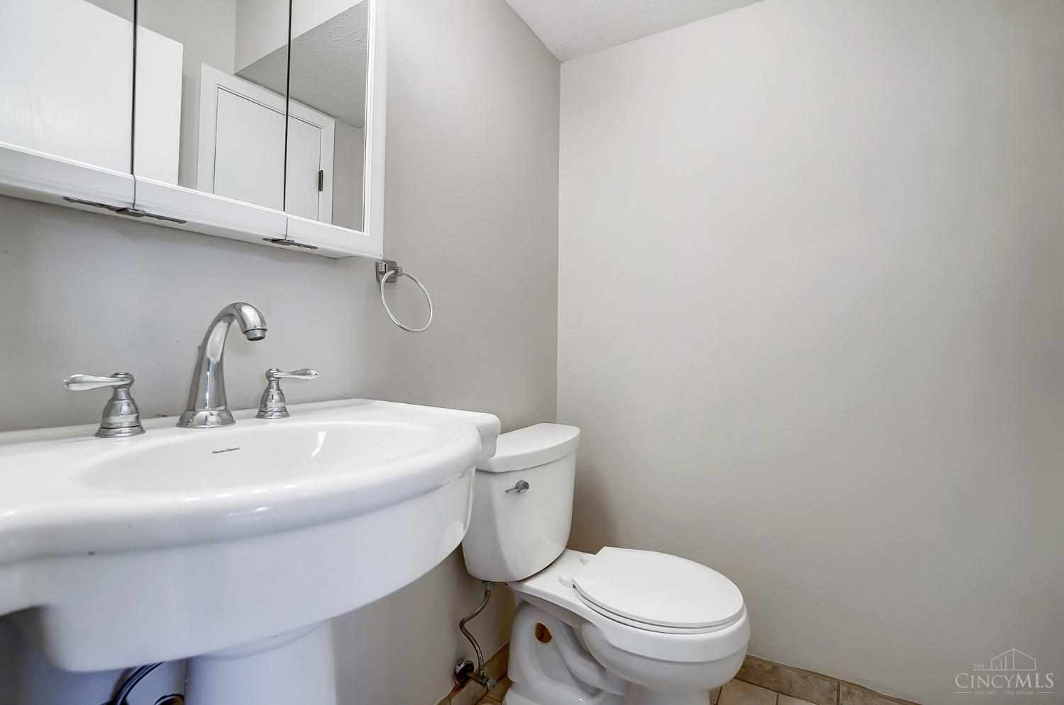 5563 Old Blue Rock Road Cincinnati, OH 45247 - Photo 22 of 48