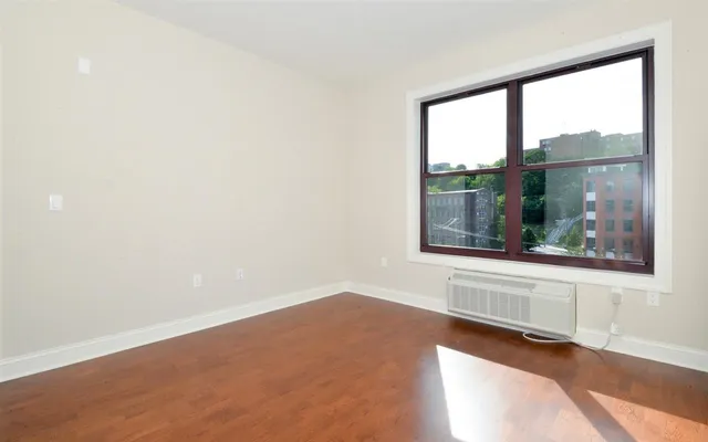 $4,000 | 100 Marshall Street, Unit 210, Hoboken, NJ 07030