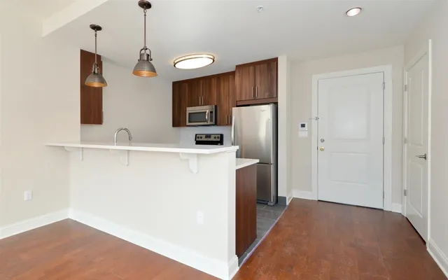 $4,000 | 100 Marshall Street, Unit 210, Hoboken, NJ 07030