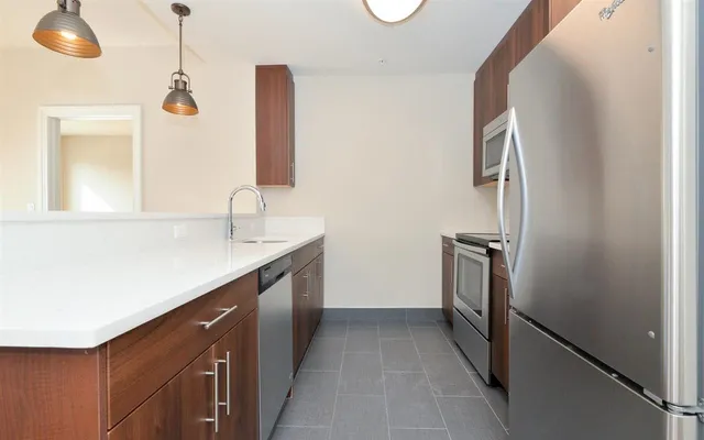 $4,000 | 100 Marshall Street, Unit 210, Hoboken, NJ 07030