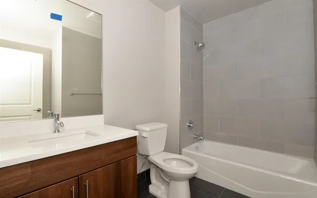 $4,000 | 100 Marshall Street, Unit 210, Hoboken, NJ 07030